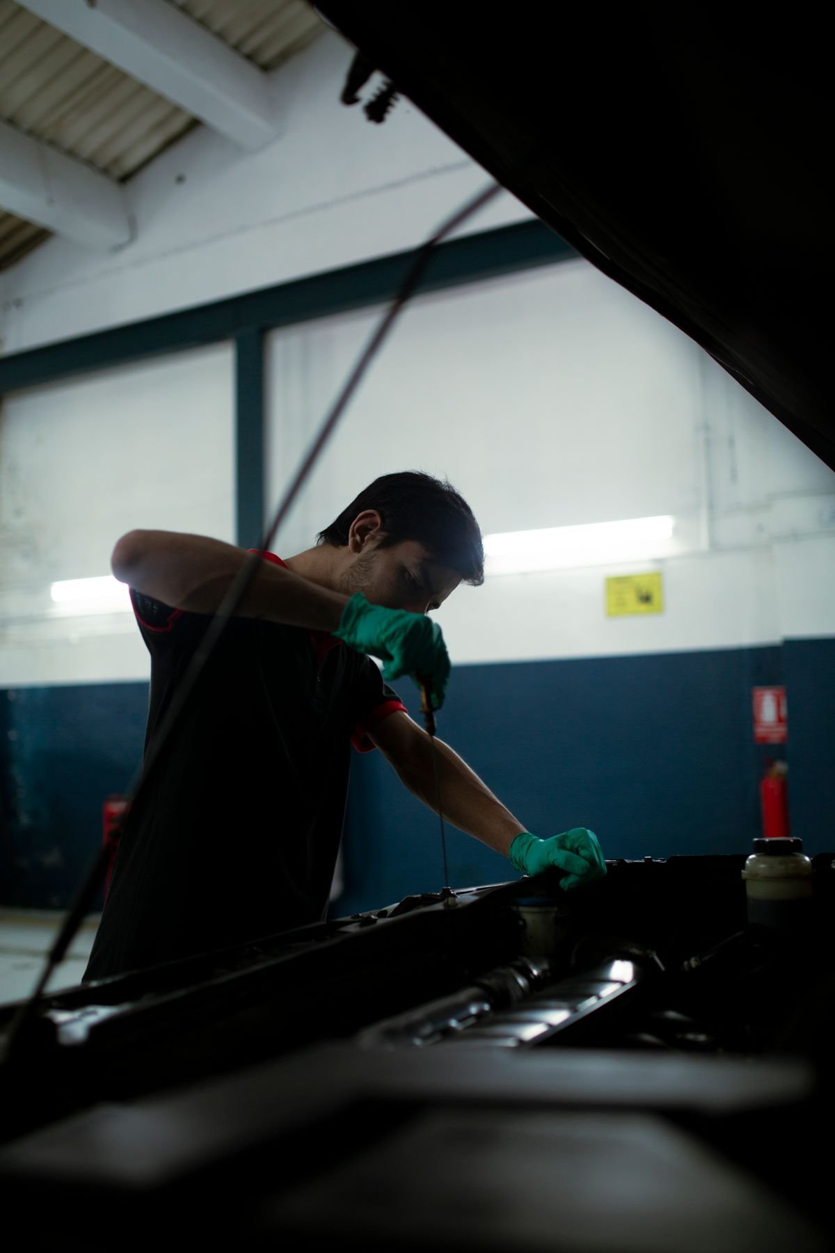 Engine oil change service